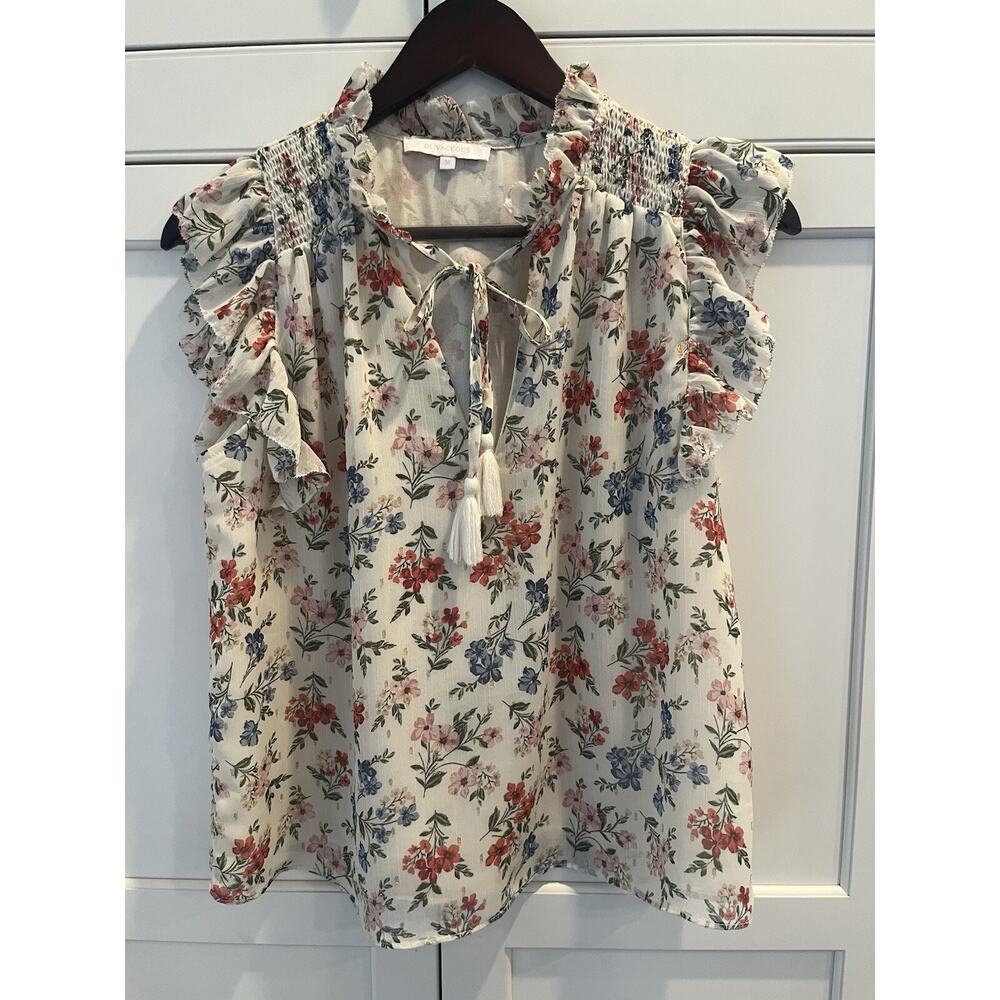 Olivaceous flutter sleeve floral blouse women size M